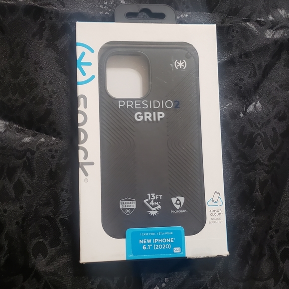 Speck Presidio2  Grip iPHONE 6.1" (2020) NIB - Picture 3 of 10